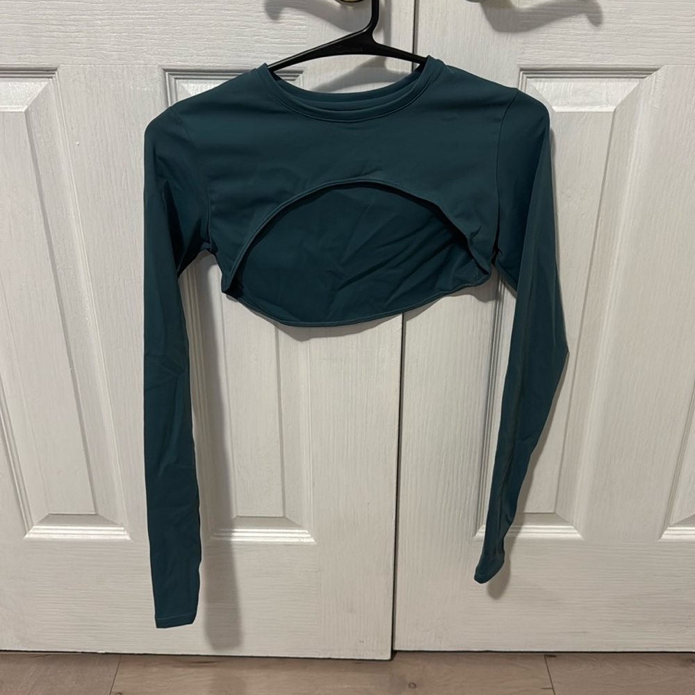 Paragon long sleeve shrug